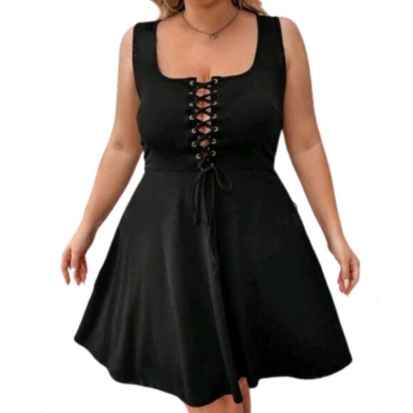 MIDNITE BLACK ☆ LACE-UP FRONT ☆ SKATER DRESS ☆ 5x ☆ NWT - Picture 5 of 8